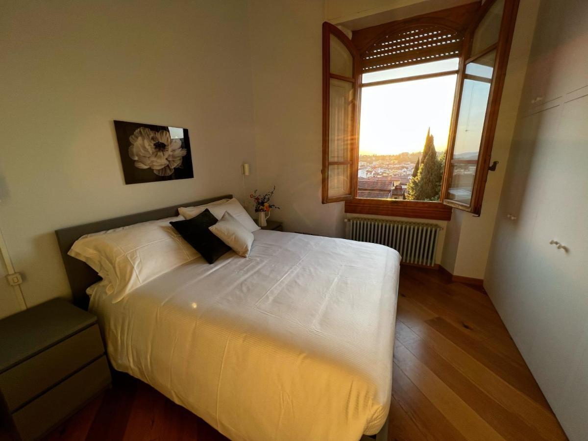 Chic Apt In Villa - Dolcevita Holiday Флоренція Екстер'єр фото