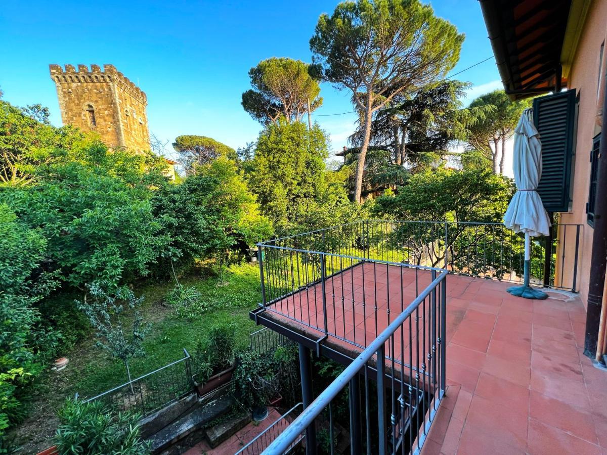 Chic Apt In Villa - Dolcevita Holiday Флоренція Екстер'єр фото