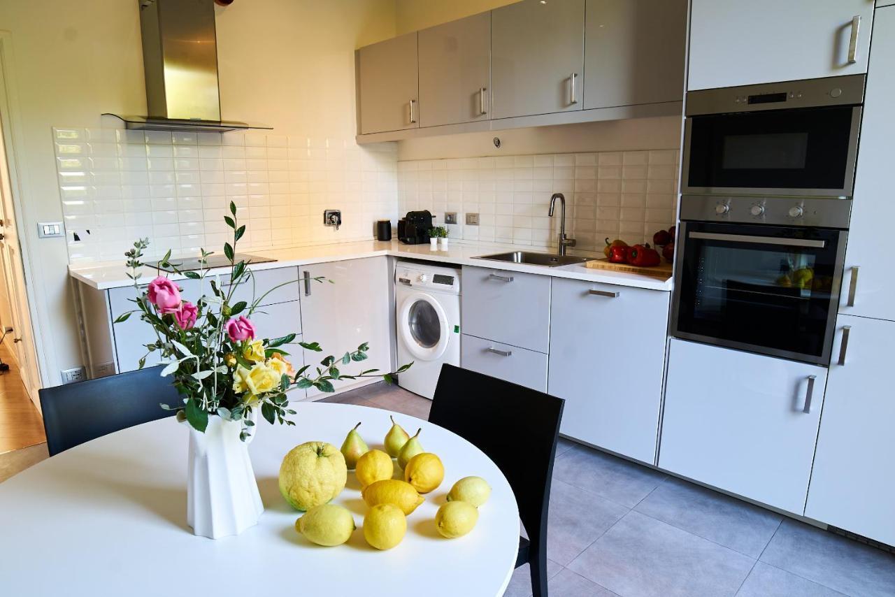 Chic Apt In Villa - Dolcevita Holiday Флоренція Екстер'єр фото